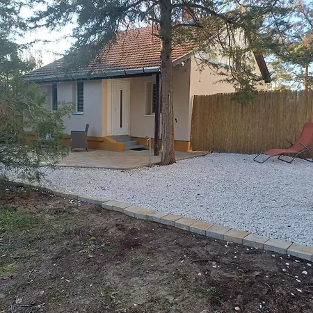 Akacos Vendeghaz Toserdo Holiday home *
