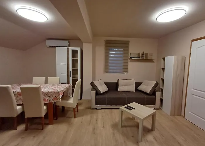 Case de vacanță Akacos Vendeghaz Toserdo *